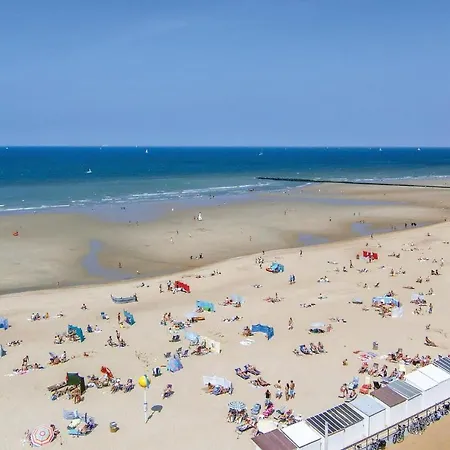 Stunning apartment in Oostende w/ WiFi&3 Bedrooms Apartment *